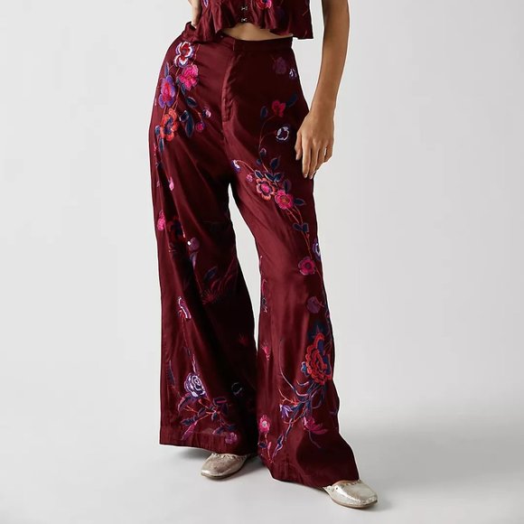 Free People Mimi Embroidered Set in Brandy Road - Picture 3 of 9